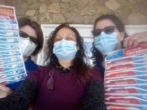 TOOTHBRUSH DONATIONS AT DALLAS DENTAL SMILES.