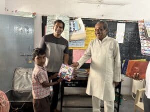 DALLAS DENTIST DONATING BOOKS FOR KIDS